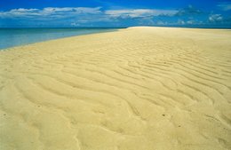 Archipel-des-Comores;-Banc-de-sable;-France;-Kaleidos;-Kaleidos-images;-La-parole-à-limage;-Lagon;-Laurent-Abad;-Mayotte;-Mer;-Océan-Indien;-Plage;-Rides-de-sable;-Sable;-Stories-Pictures;-Turquoise